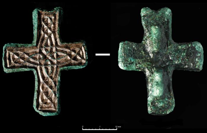 Image of the cross mount artefact, photo by John Sunderland 